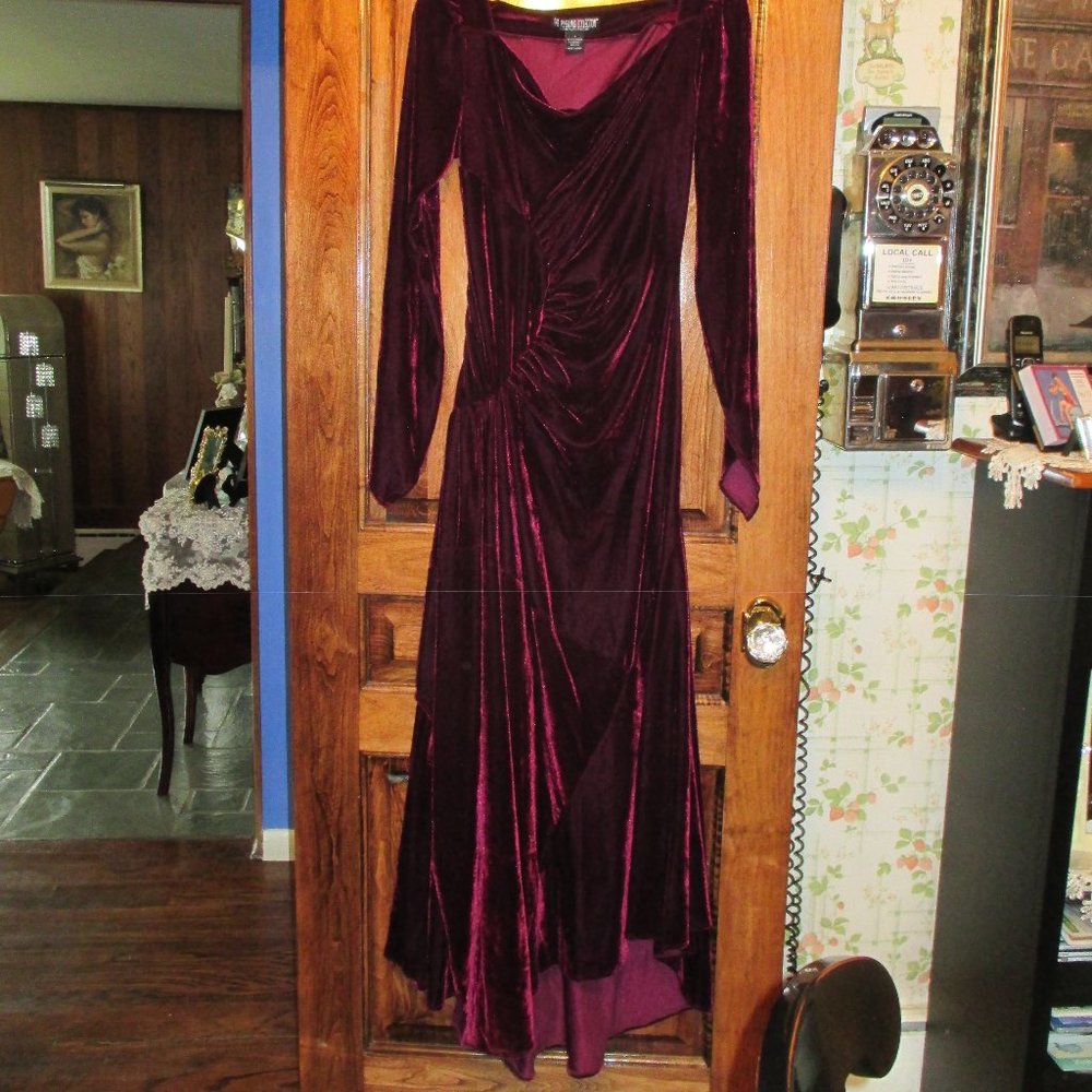 Pyramid Collection Gown